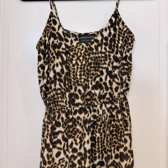Twelfth Street by Cynthia Vincent 100% Silk leopard maxi dress - Picture 3 of 11